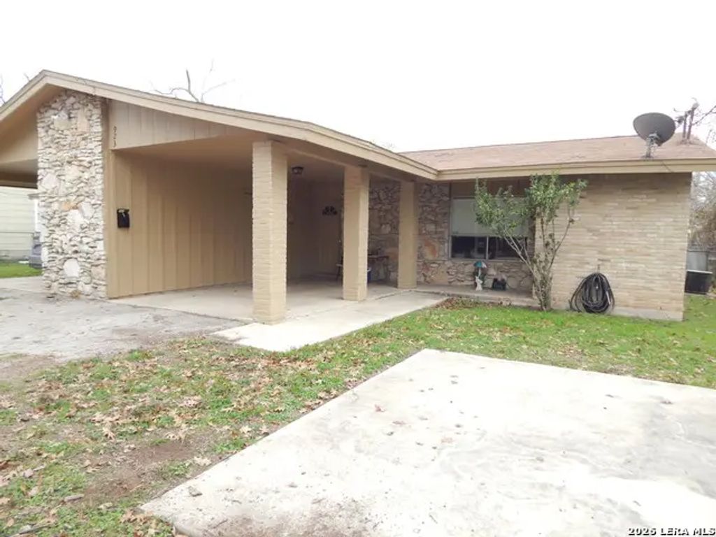 923 Eikel, New Braunfels