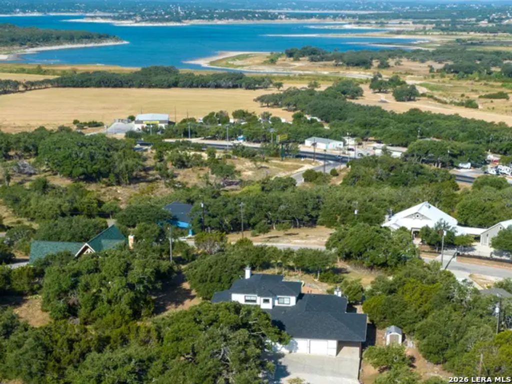852 Crossbow, Canyon Lake