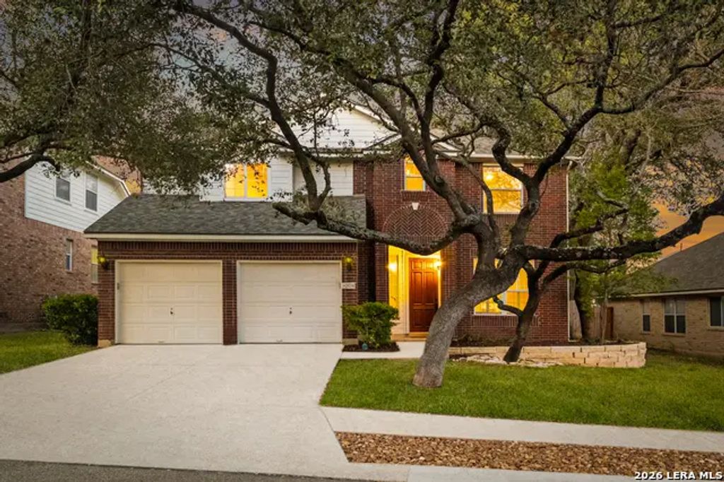 2634 Lakehills St, San Antonio