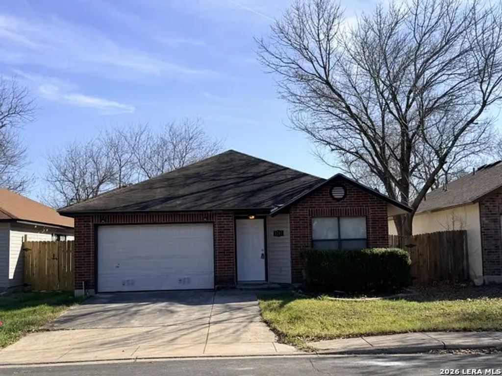9742 Misty Plain Dr, San Antonio