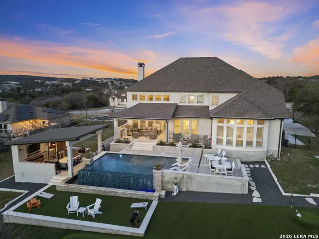 1623 Blush, New Braunfels