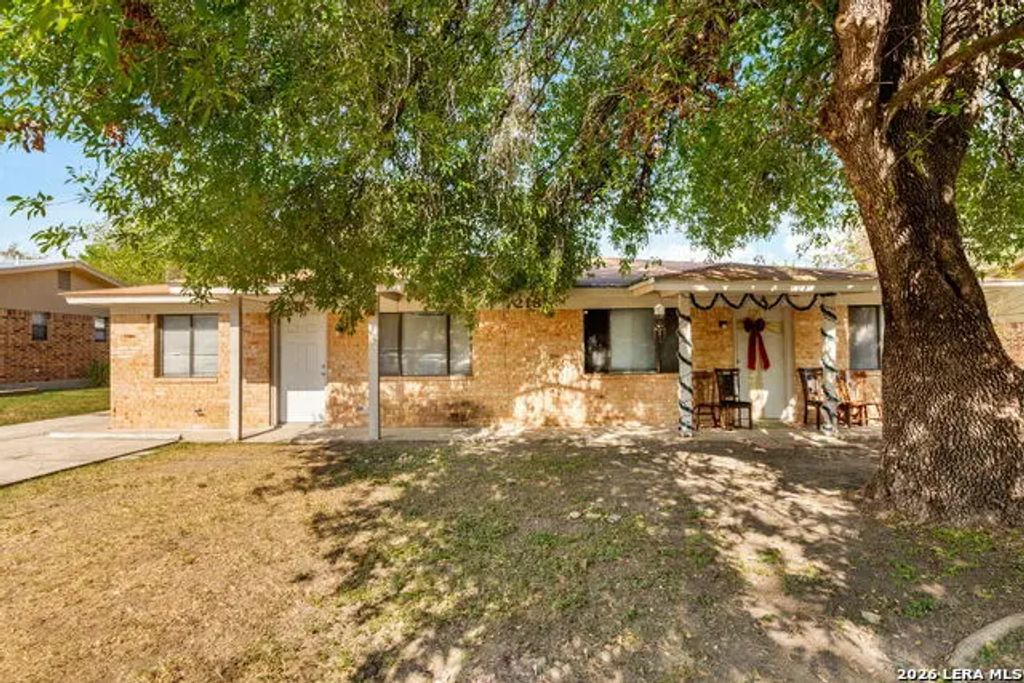 218 Redbud, New Braunfels