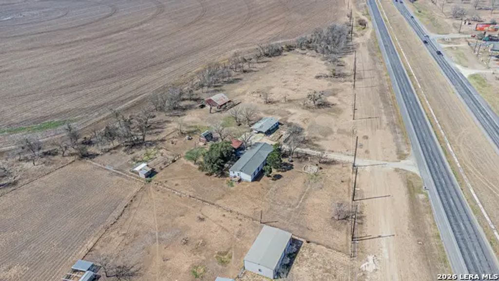3100 Hwy 90 E, Castroville