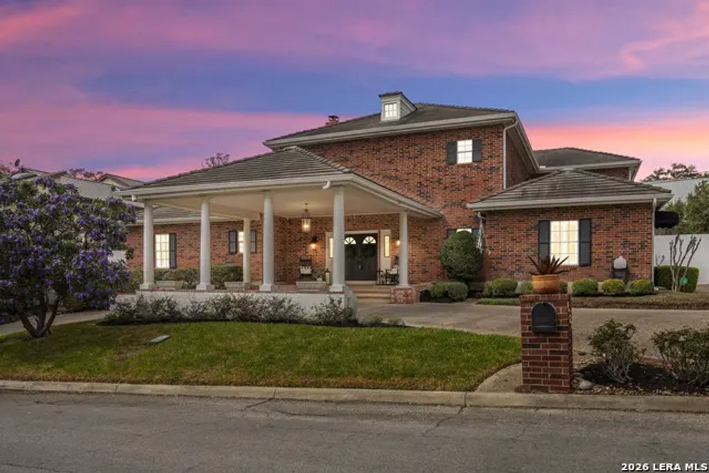 4123 Cliff Oaks, San Antonio