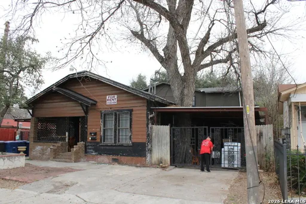 306 E Huff, San Antonio