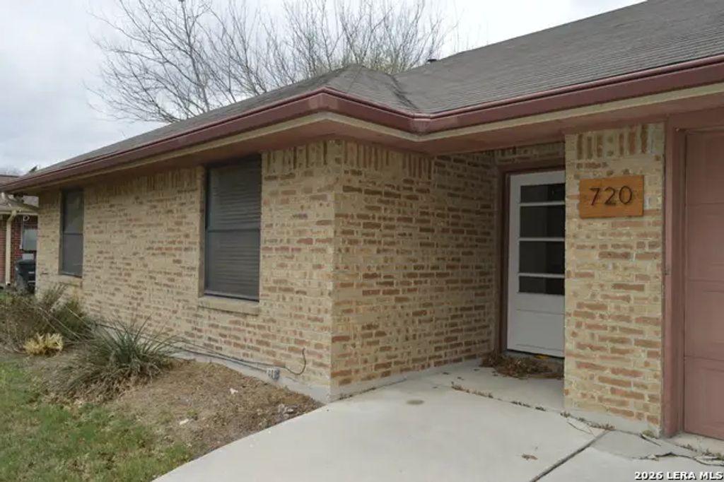 720 Belmont, New Braunfels