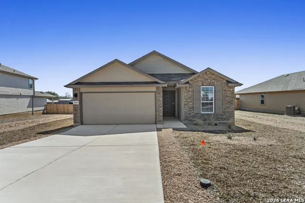 154 Double L Dr, Comfort