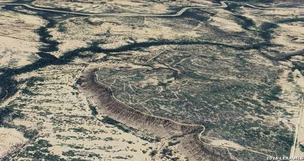 Dr Gates Road, Eagle Pass