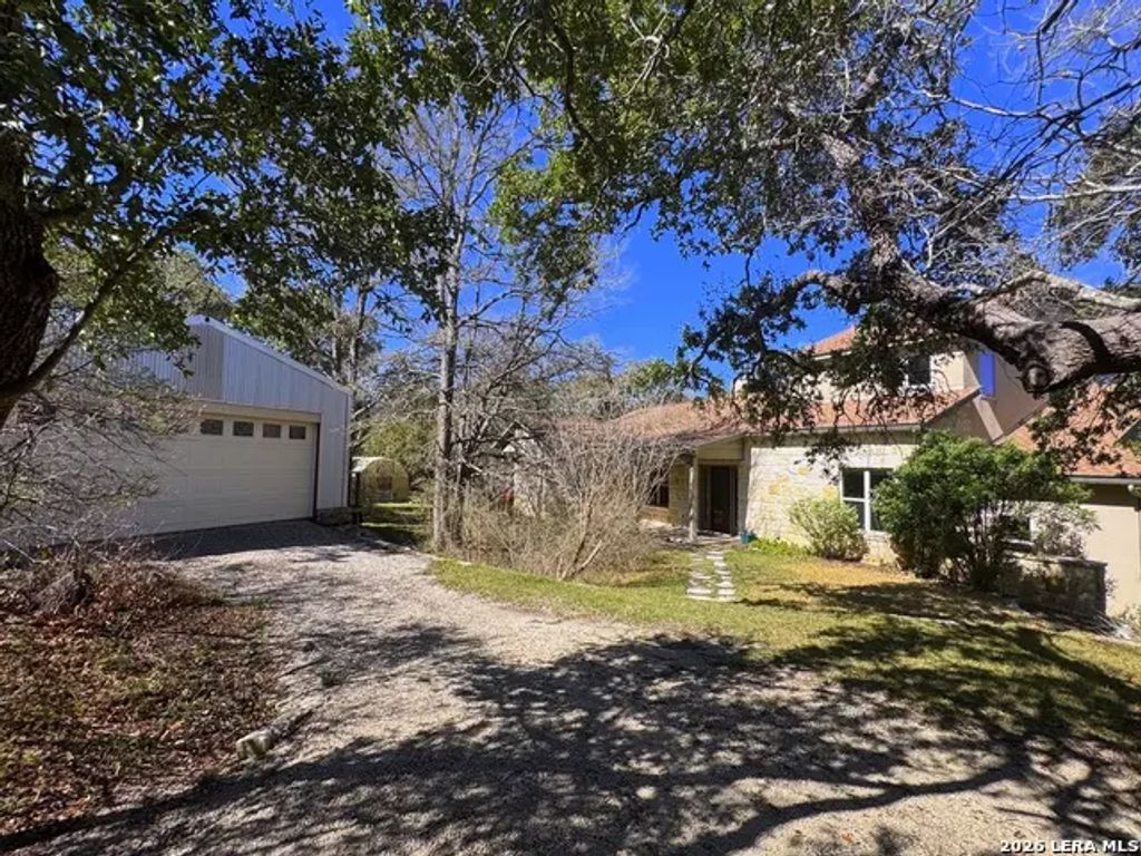 2147 Tejas Trail, Blanco