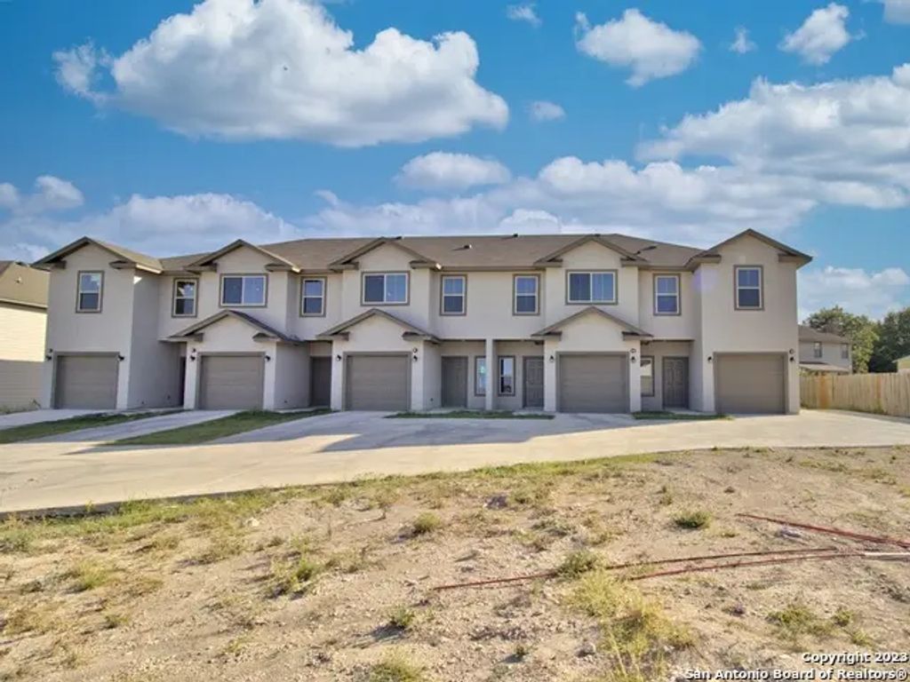 7503 Savannah Brooks, San Antonio