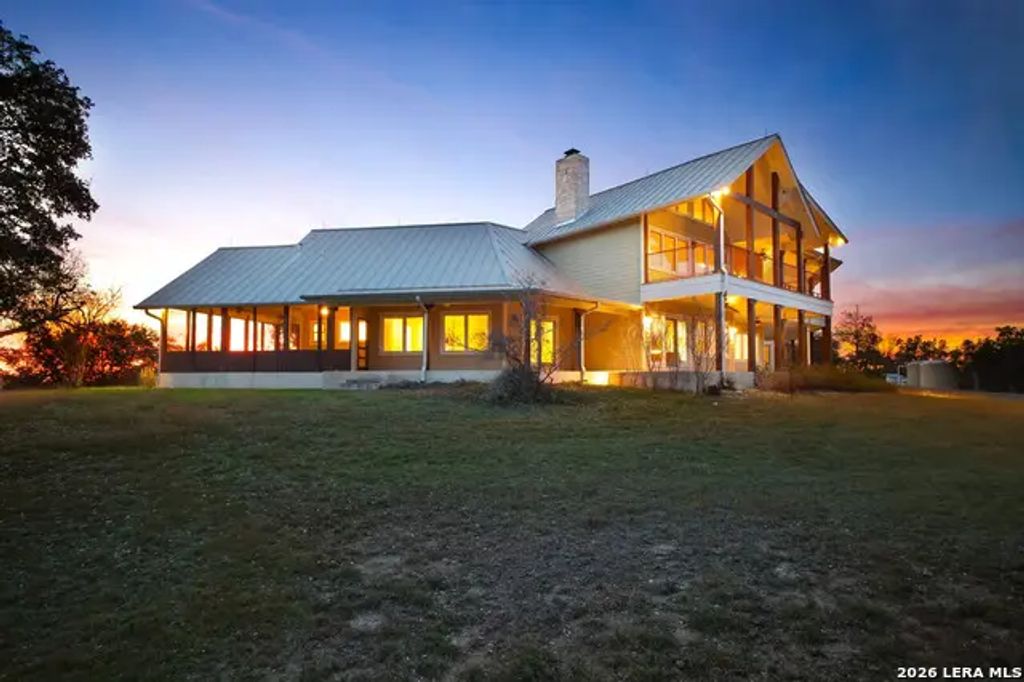 1141 Currie Road, Wimberley