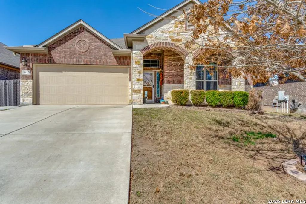 1620 Sun Ledge, New Braunfels
