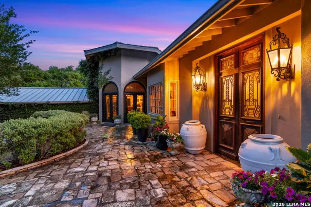 6 Lazy Lane, San Antonio