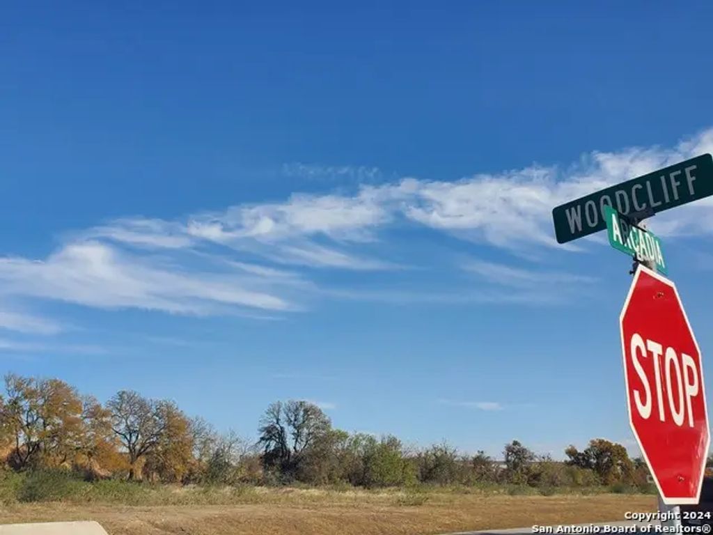 Woodcliffe, Selma