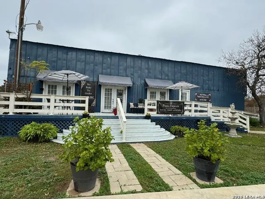 2275 Old Pleasanton, San Antonio