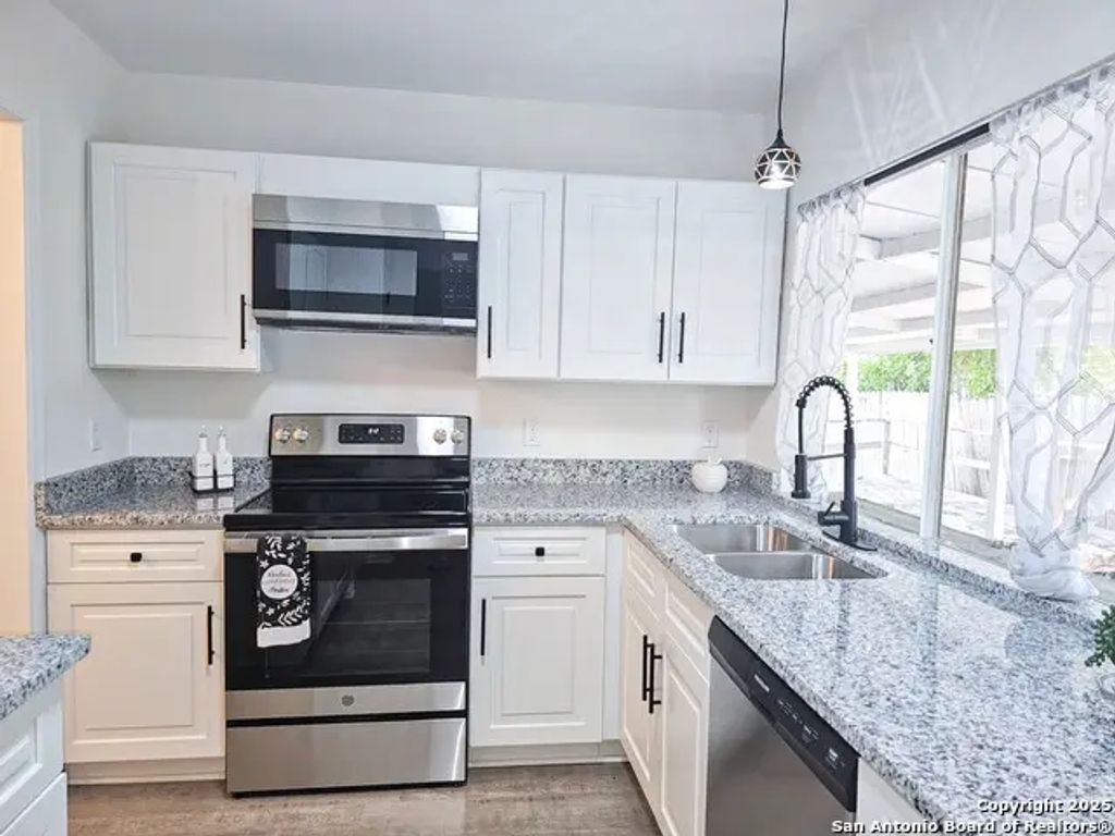 6606 Lake Glen, San Antonio