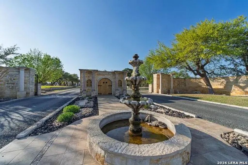 738 San Juan, Kerrville
