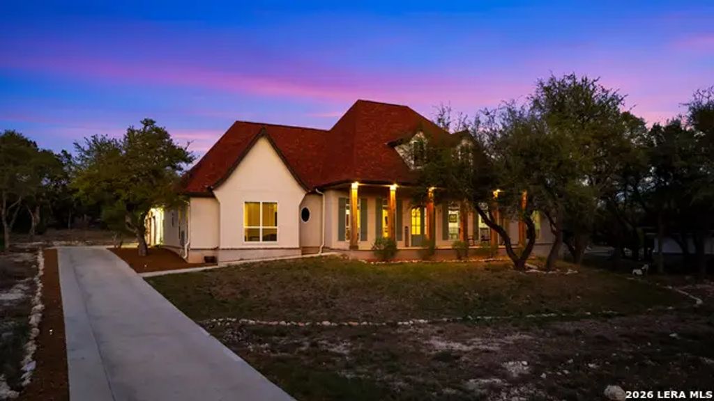 117 Sabella, Spring Branch