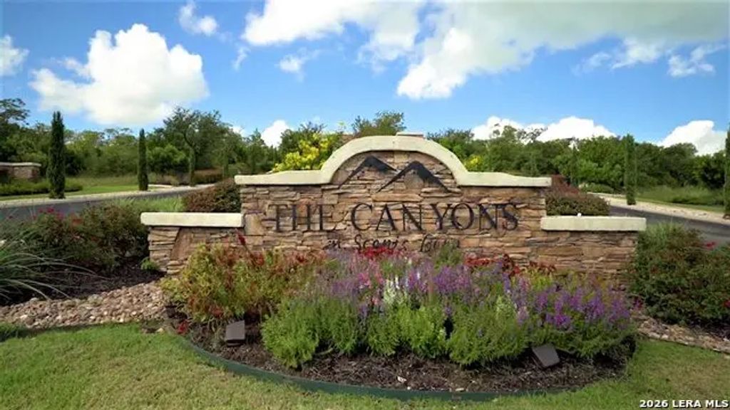 10415 Doherty Springs, San Antonio