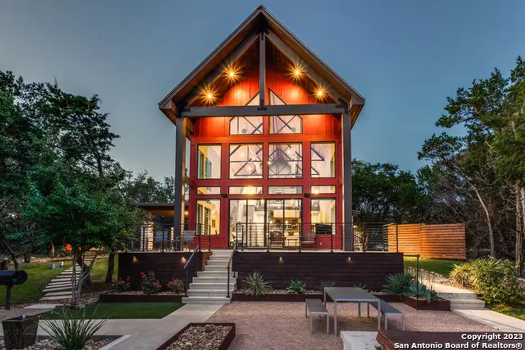 7870 Gage Ln, Wimberley