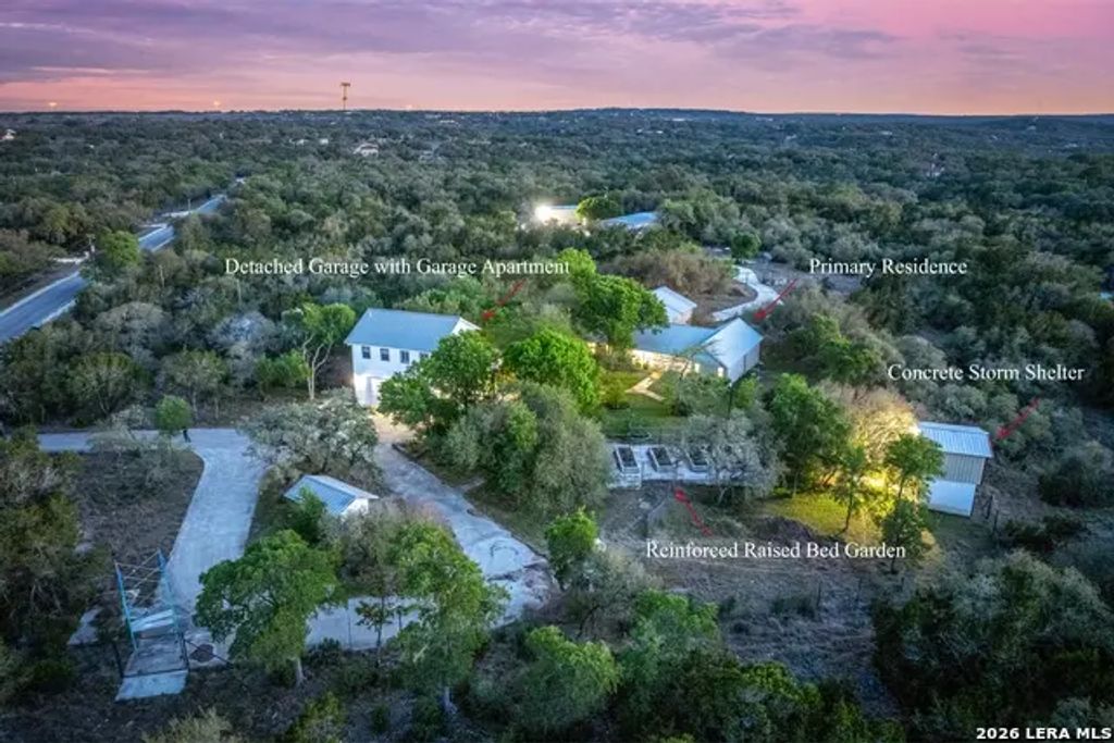 102 Adams Way, Canyon Lake