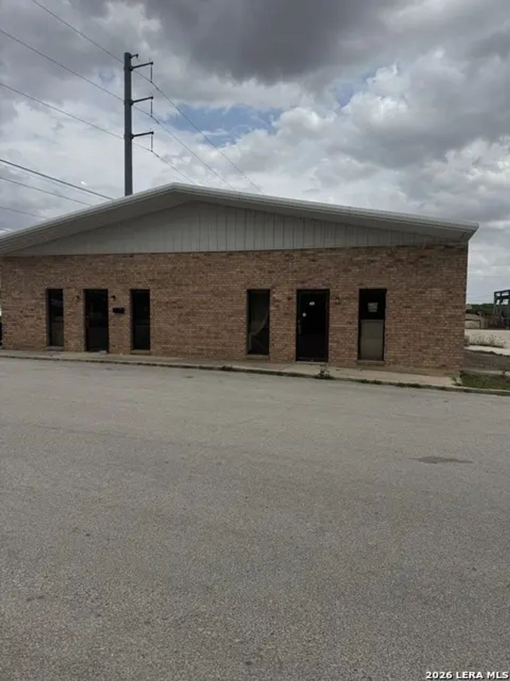103 Turner, Floresville