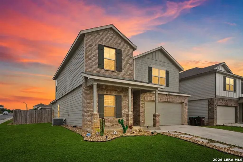 3209 Hyacinth, New Braunfels