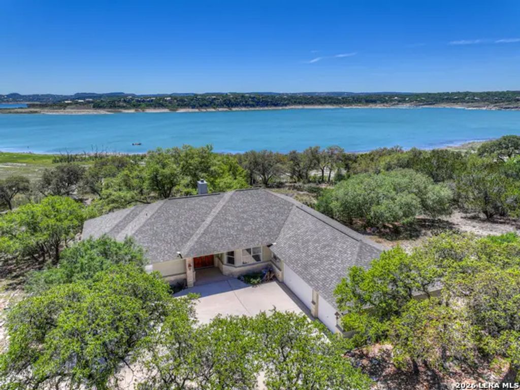 1000 Bamc Dr, Canyon Lake