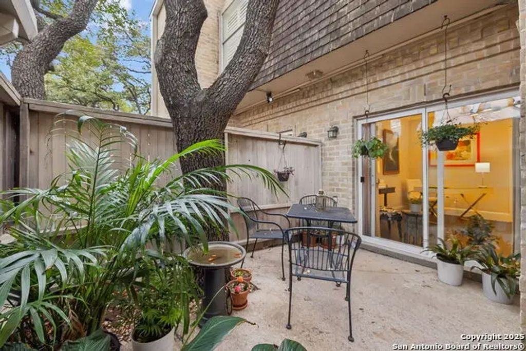 7731 Broadway A10, San Antonio