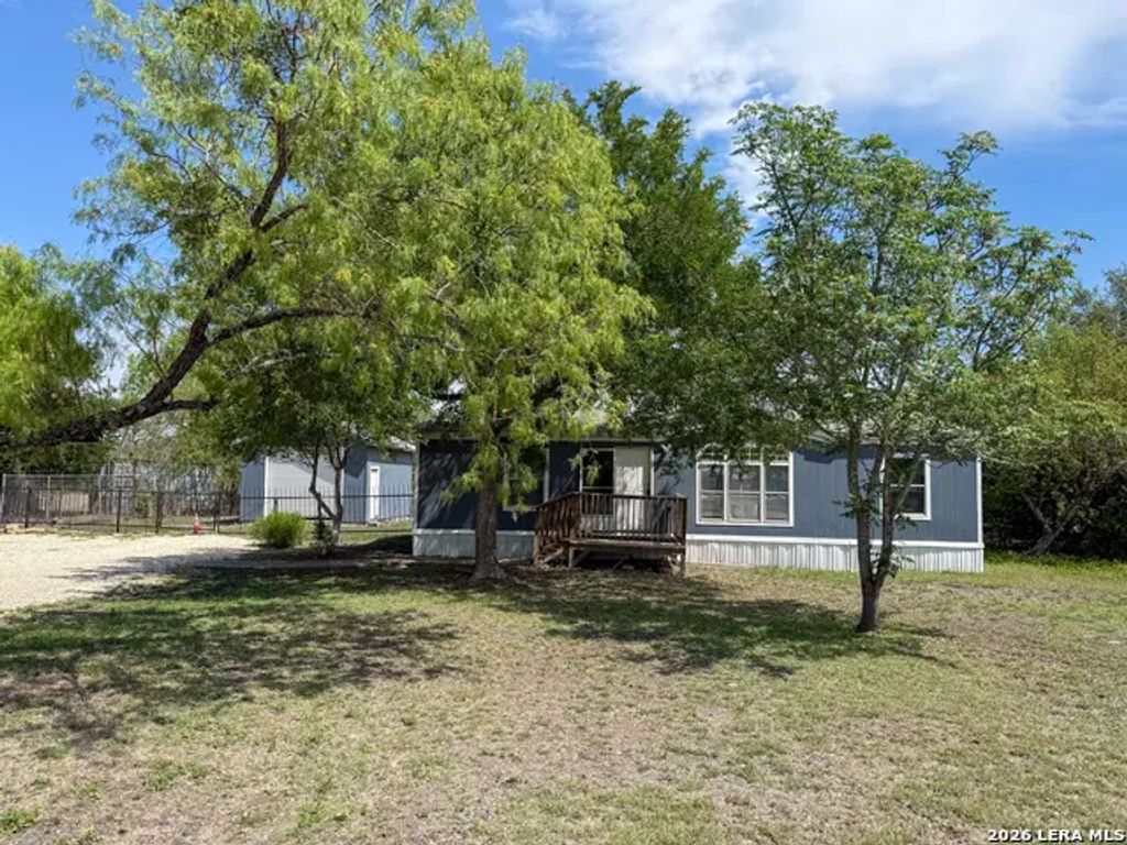 4506 Legend Falls, San Antonio