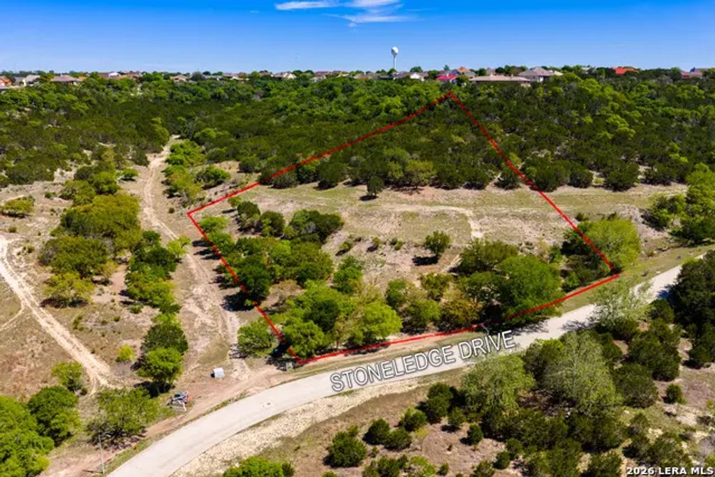 2210-3a Stoneledge Drive, Kerrville