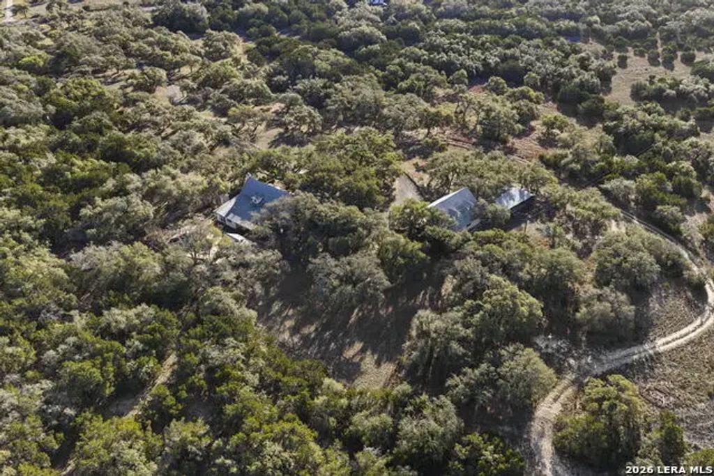 6093 Fm 311, Spring Branch