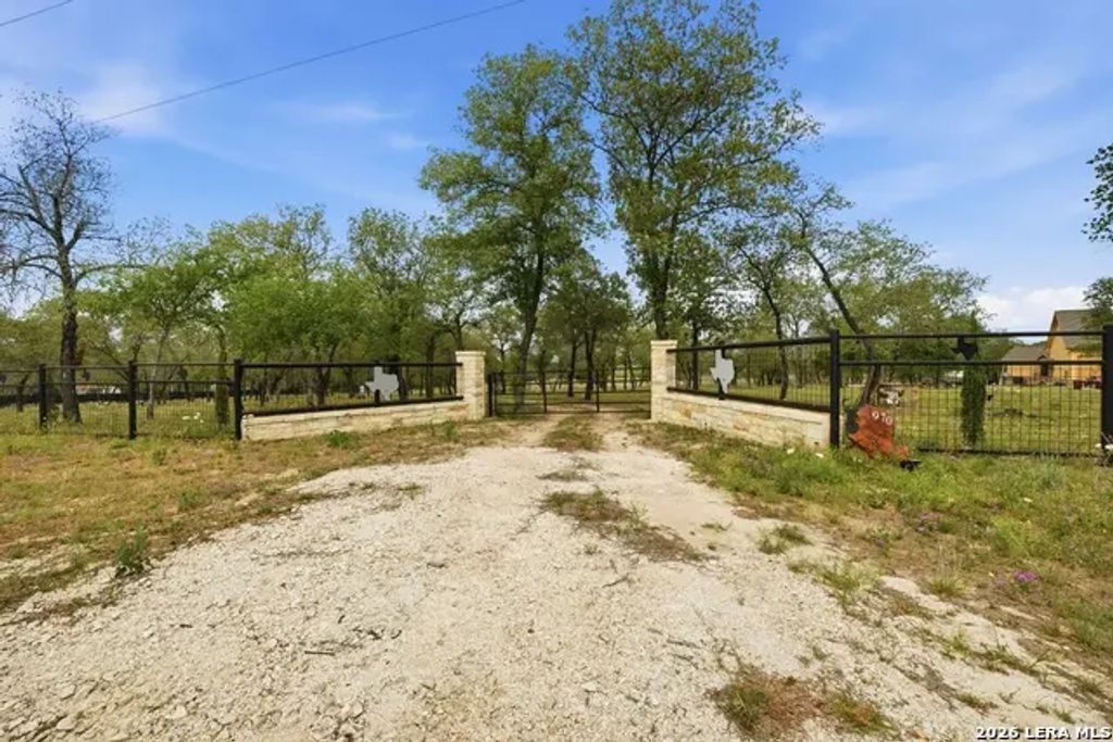 970 Stevens Rd, Somerset