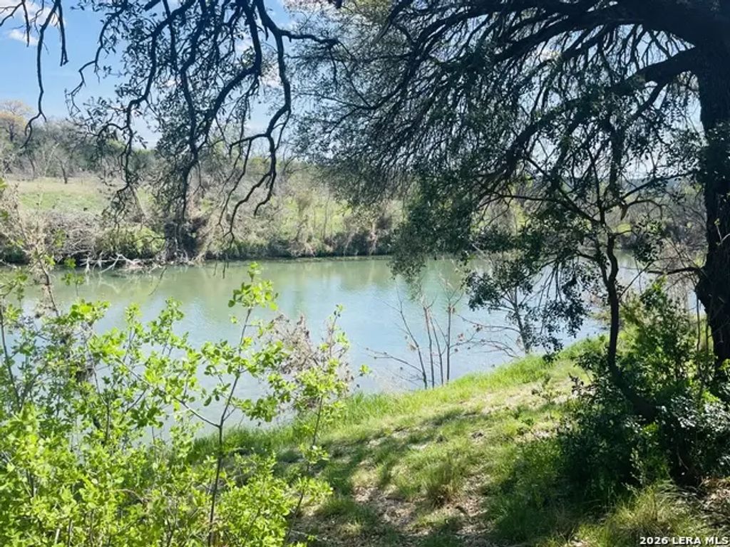 5250 Driftwood, Junction
