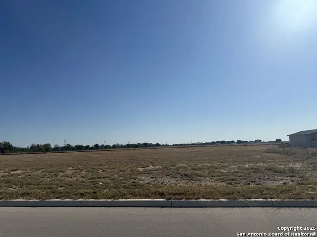 213 Reed Way, Castroville