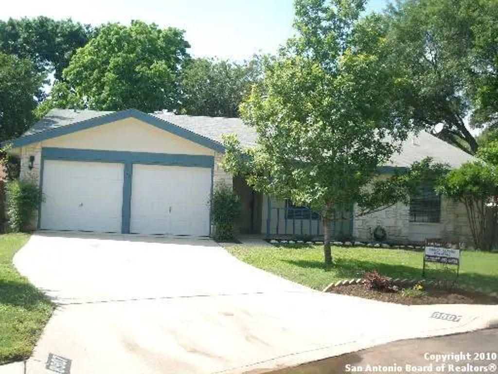 8907 Timber Elm St, San Antonio