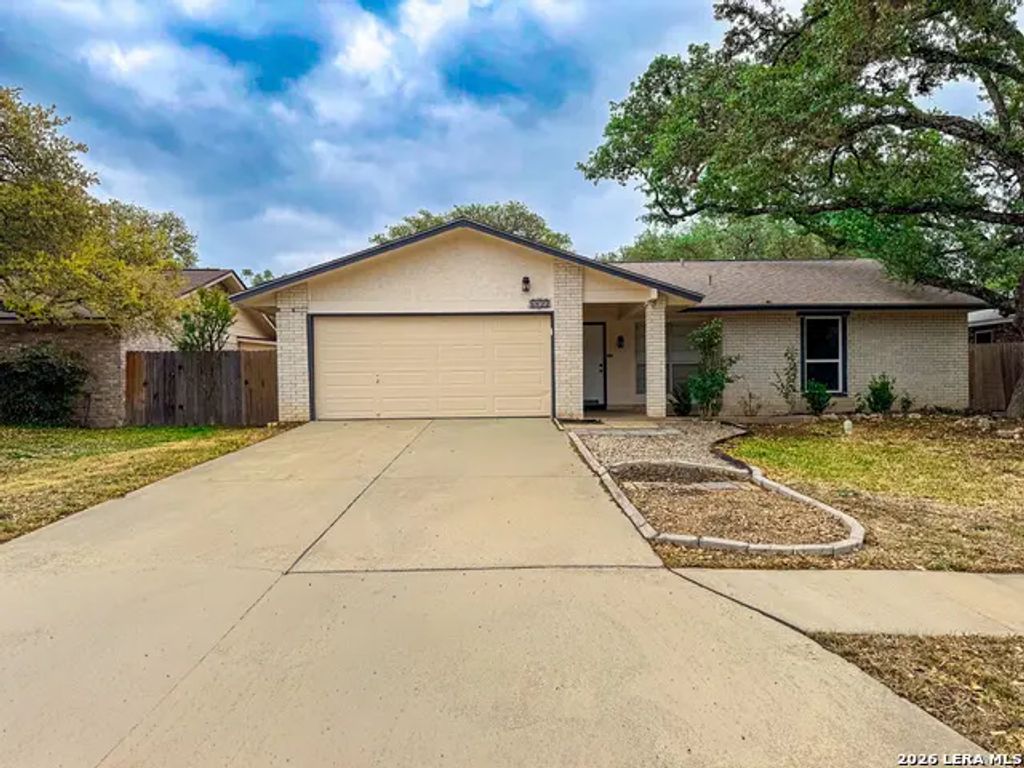 8822 Pertshire St, San Antonio