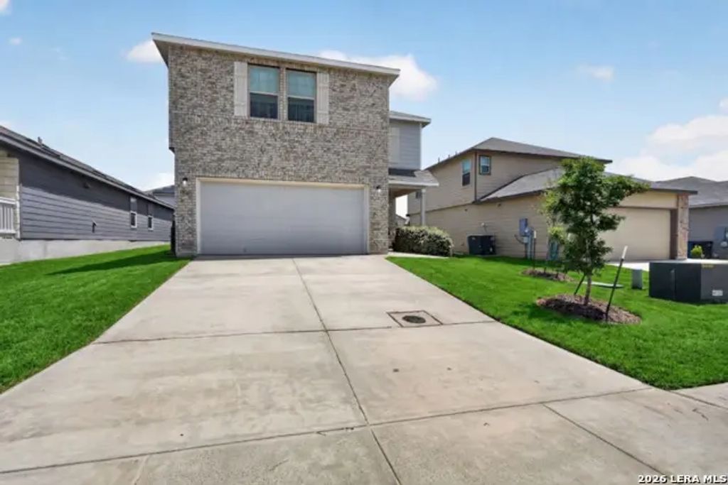 5910 Frisbee Path, Converse