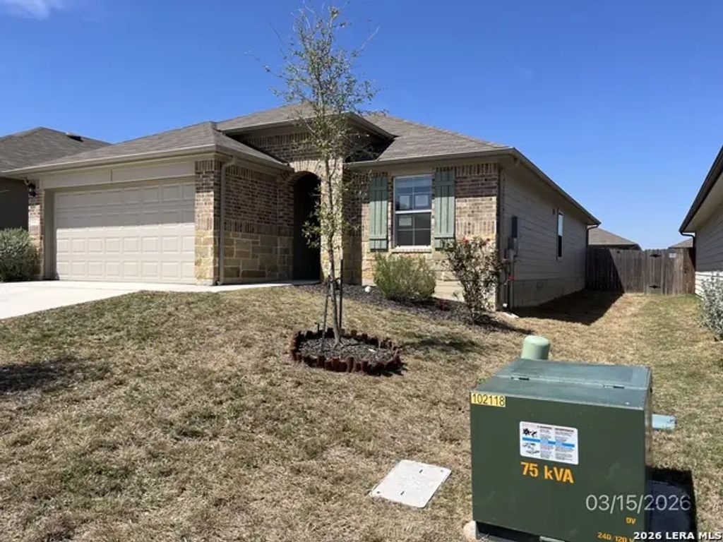837 Gerardia Ct, Seguin