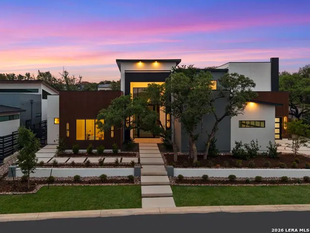 24602 Cliff Line, San Antonio