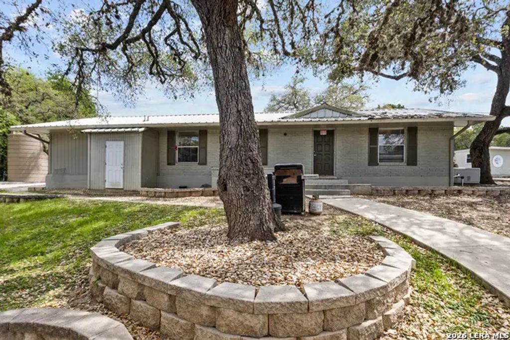 24210 Scenic Loop, San Antonio