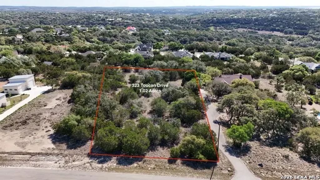 323 Toucan Dr, Spring Branch
