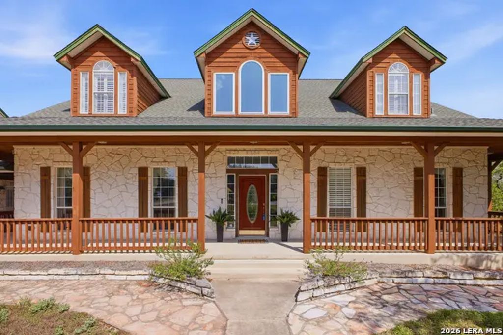 148 N Stallion Estates Dr, Spring Branch