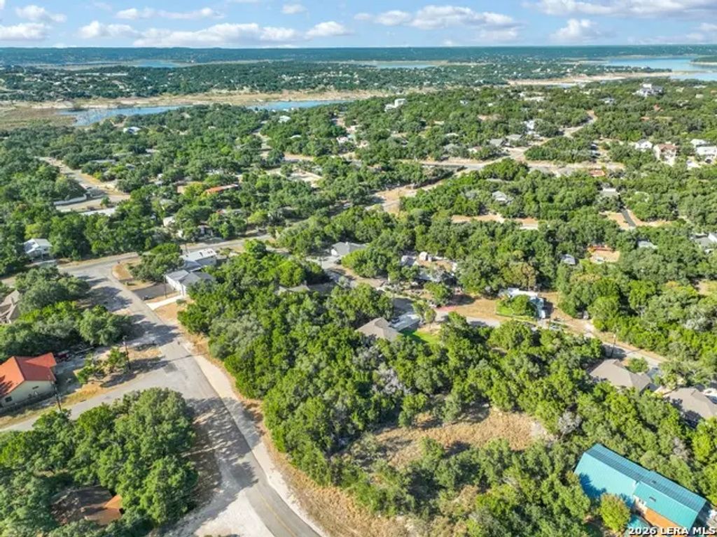 1603 Canyon Bend, Canyon Lake