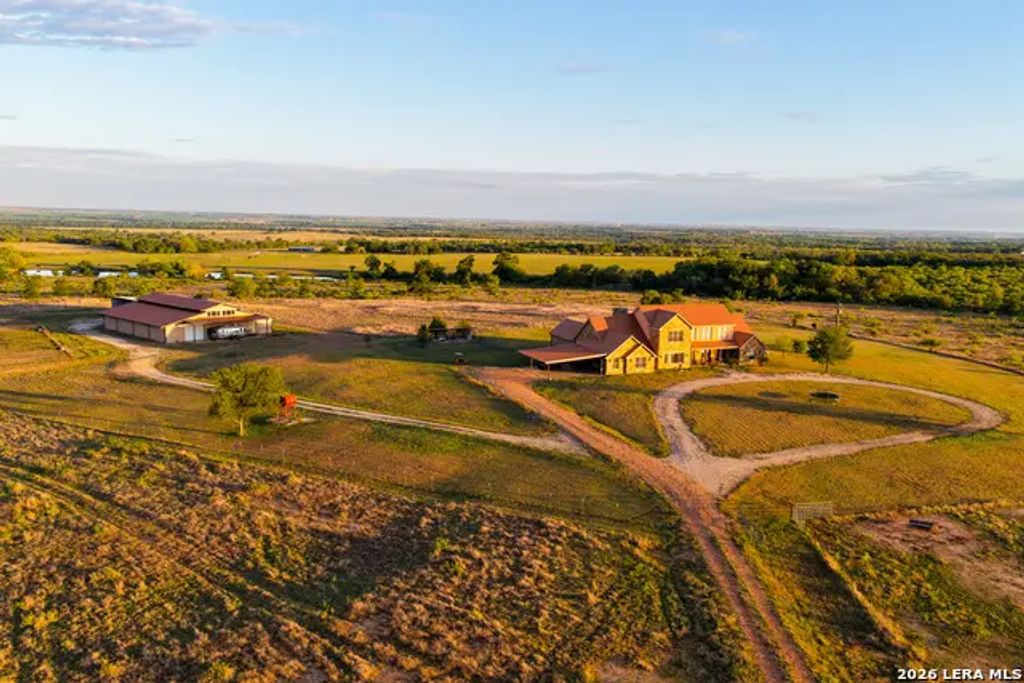 5098 S Fm 486, Thorndale