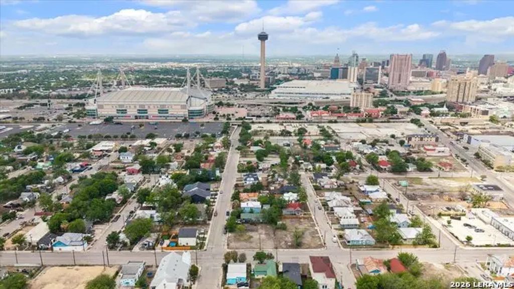 427 Montana, San Antonio