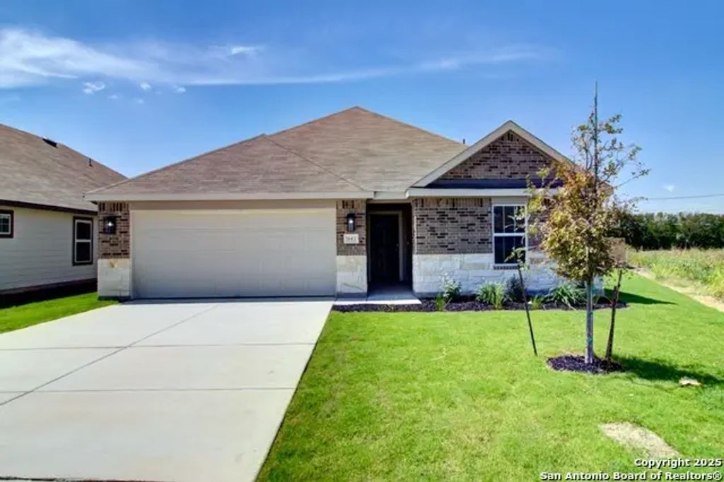 3645 Meteor Road, New Braunfels