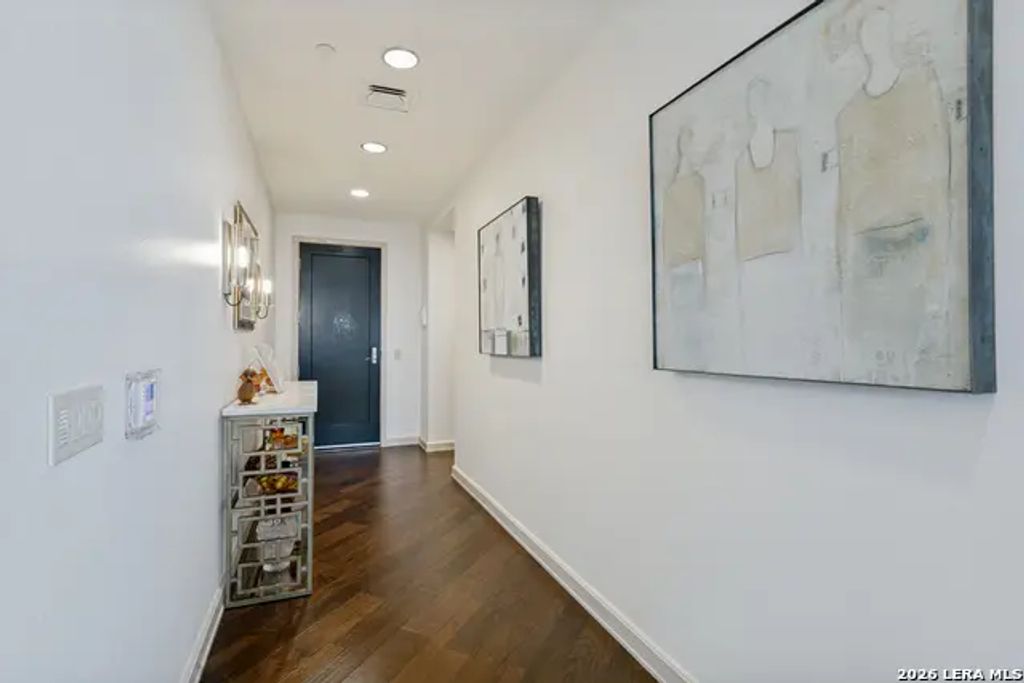 4242 Broadway 1702, San Antonio