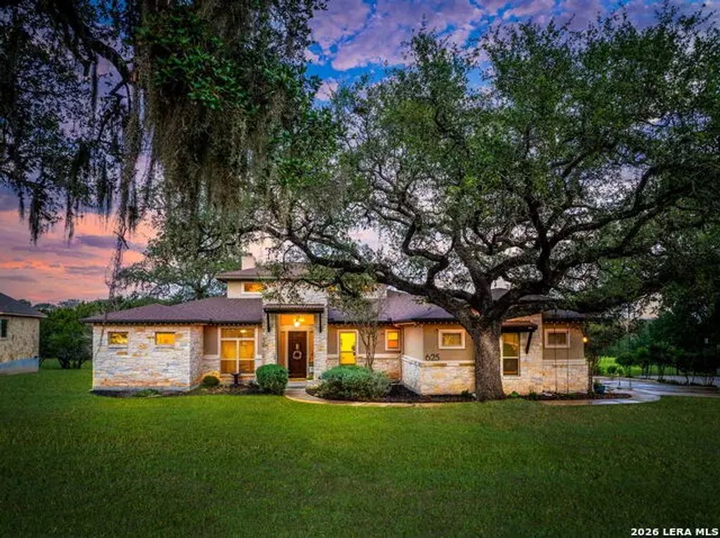 625 Haven Point Loop, New Braunfels