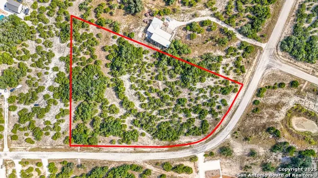 326 Vista View Place, Spring Branch
